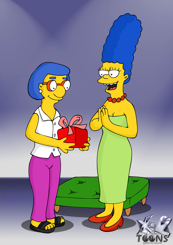 Lesbian Sex Toon Art - The Simpsons - [XL-Toons] - Marge And Mrs. Milhouse Have Hot Lesbian Sex  With Dildos xxx | SureFap